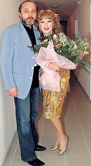 Пятым и на сегодняшний день последним мужем Гурченко остаетс…