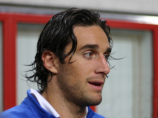 http://www.daily.com.ua/upload/Image/Tabloid5/Other4/Bar/Luca_Toni.jpg