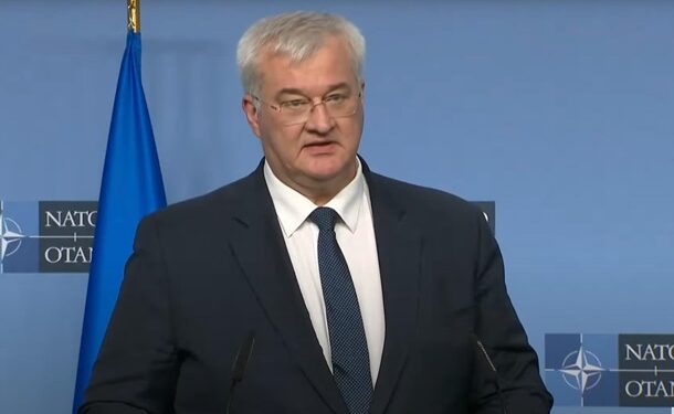 Сибіга розповів, скільки Україна витрачає на оборону