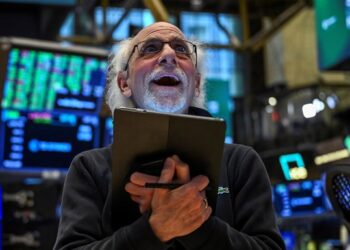 Пауза у тарифах: ринки зросли рекордними темпами