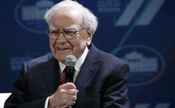 Баффет вирішив покинути посаду гендиректора Berkshire