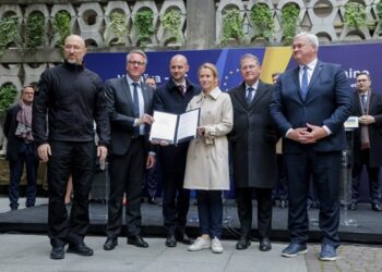 Євросоюз надасть Україні 1,9 млрд євро на зброю