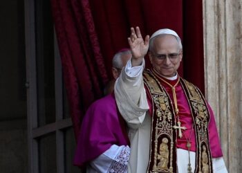 Папа Лев XIV у першому недільному зверненні закликав до миру в Україні