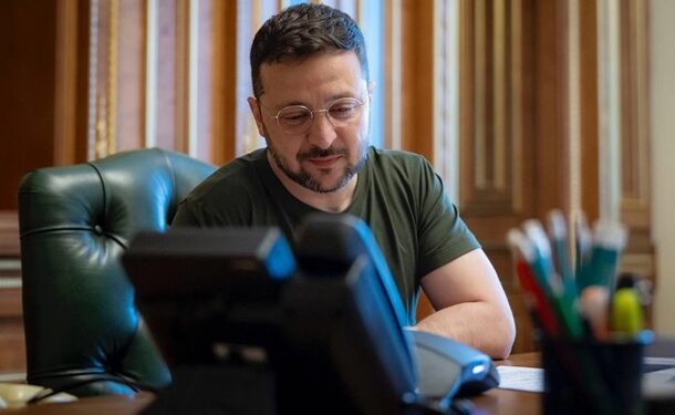 Зеленський вперше поговорив з Папою Левом XIV