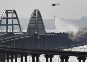 Триває атака на Кримський міст – соцмережі