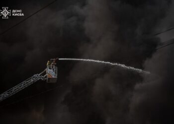 Зеленський зреагував на масований обстріл України