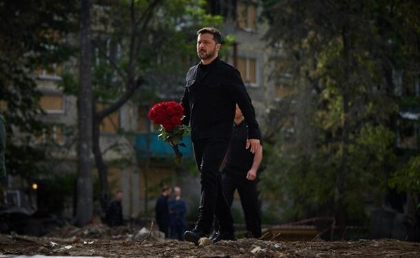 Атака на Київ: Зеленський вшанував пам’ять жертв