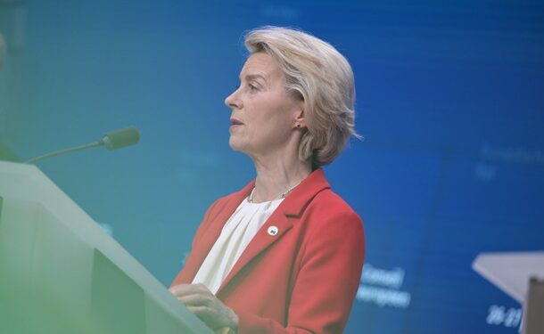 Вступ у Євросоюз: ЄК виступає за перемовини з Києвом