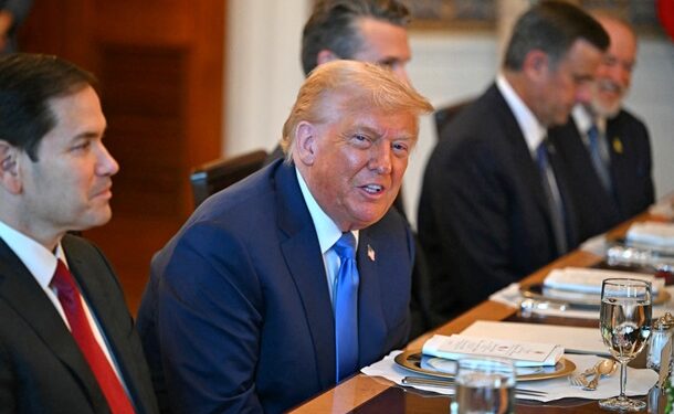 Трамп анонсував більше зброї для України