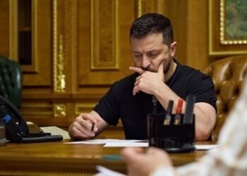 Зеленський підписав закон про НАБУ і САП