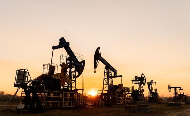 Експорт нафти з Росії у 2025 році значно впав – ЗМІ