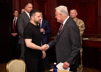 Зеленський зустрівся з Келлогом у Вашингтоні