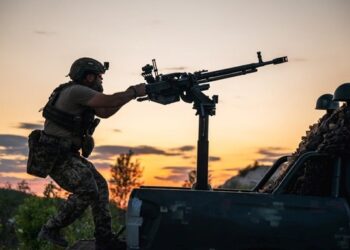 Україну за ніч атакували понад 100 дронів РФ