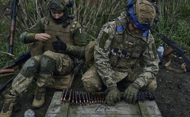 Латвія долучається до закупівлі зброї для України