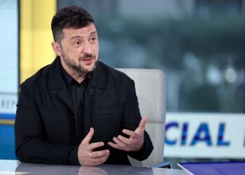 Зеленський готовий піти з посади після війни