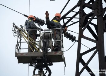В Україні діють графіки погодинних відключень