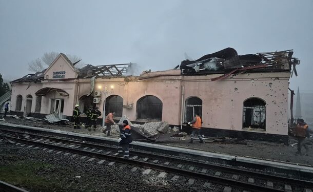 В Україні виникли затримки поїздів після атаки РФ