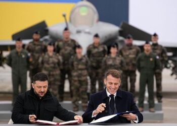 Зеленський і Макрон підписали оборонну декларацію