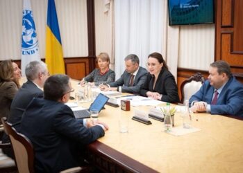 Місія МВФ почала роботу в Україні