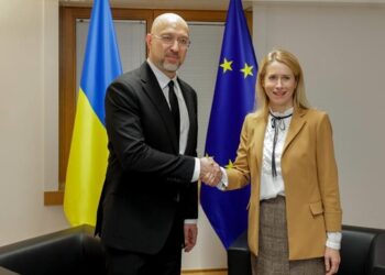 ЄС розвиватиме оборонну співпрацю з Україною