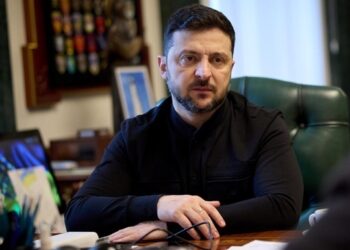 Удар по судну: Зеленський пообіцяв Росії відповідь