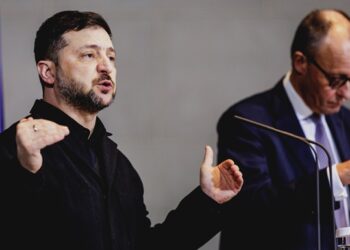 Зеленський розповів, на що піде репараційна позика