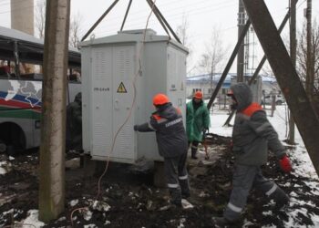 В Україні почали аварійно вимикати світло