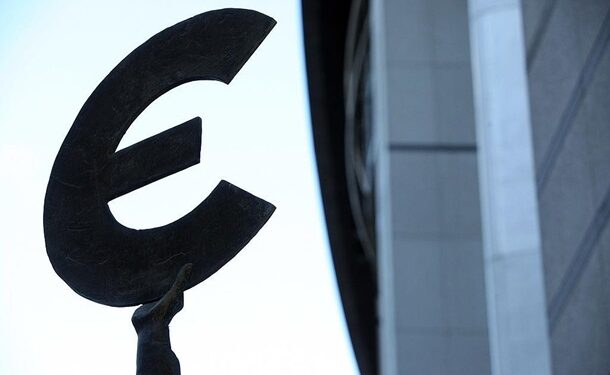 Євро оновило історичний максимум в Україні