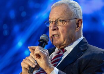 Келлог: Мир в Україні може настати до осені