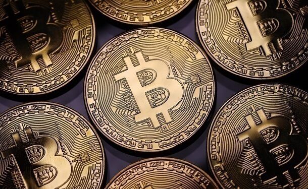 Bitcoin впав нижче $80 000