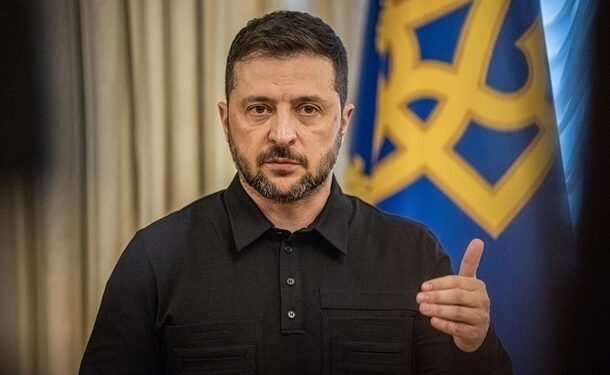 Зеленський доручив готувати ППО до масованого удару Росії