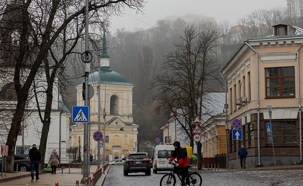 Укренерго анонсувало часткові відключення