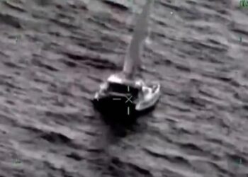 Два гуманітарні судна з Мексики дісталися Гавани після зникнення в морі