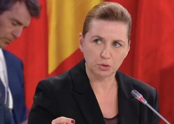 Партія прем’єрки Данії лідирує на виборах але більшості немає