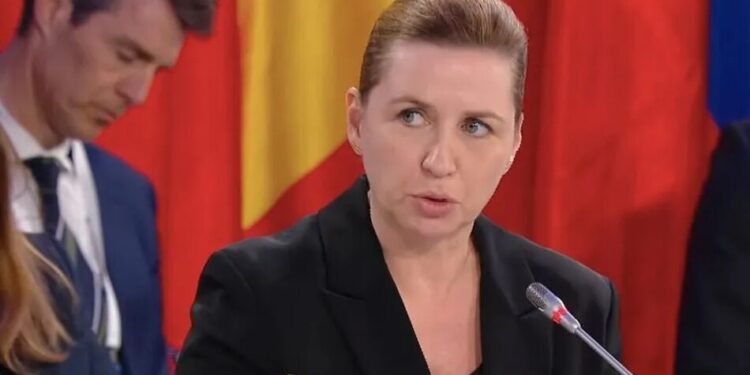 Партія прем’єрки Данії лідирує на виборах але більшості немає