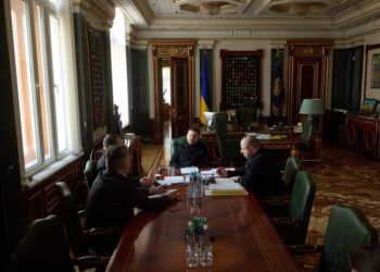 Зеленський заслухав доповіді про переговори у Флориді та озвучив нові загрози від рф