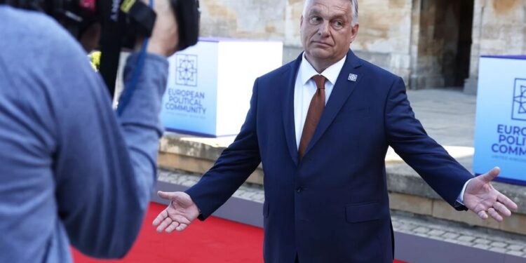 Орбан заявив про зупинку газу з Угорщини до України