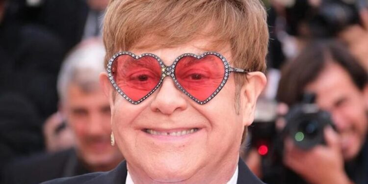 Елтон Джон відсвяткував 79-річчя та отримав зворушливе привітання від чоловіка