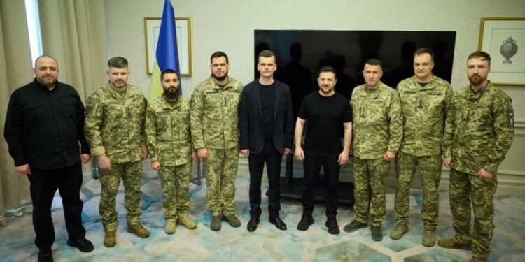 Українські експерти допомагають Катару посилити захист неба від повітряних загроз – Зеленський