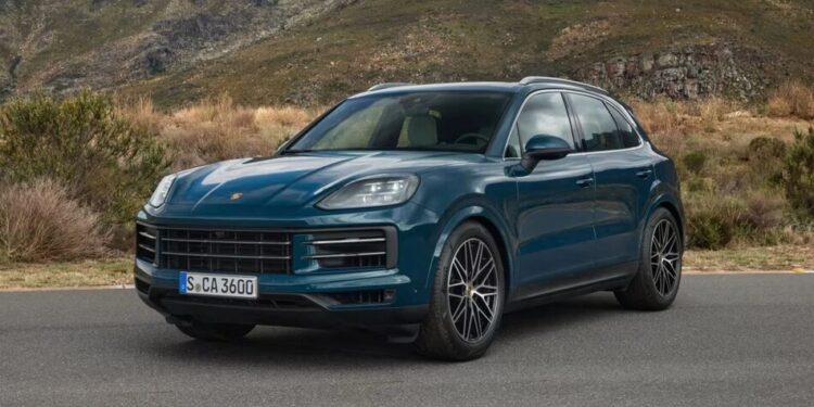 Porsche оголосила про розробку нової версії Cayenne з двигуном внутрішнього згоряння