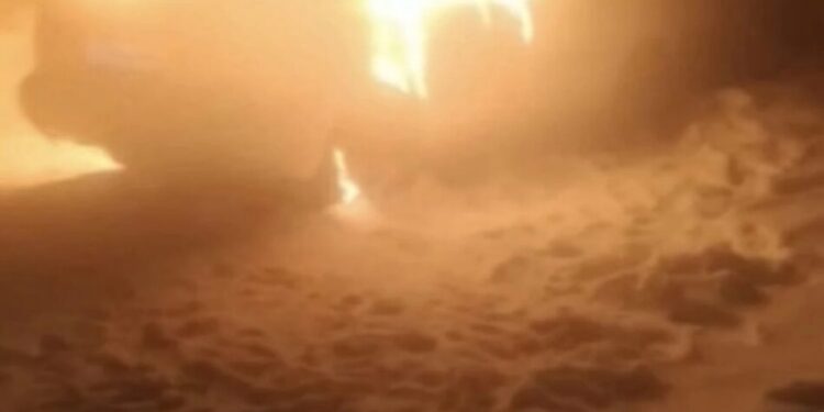 У єкатеринбурзі спалили авто прихильника війни проти України – "АТЕШ" заявив про нову акцію