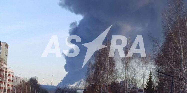 У російському Нижньокамську після вибуху на хімзаводі скасували всі масові заходи, кількість постраждалих зросла до 72