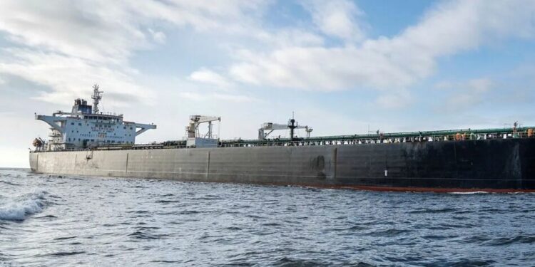 Іран заявив про контроль проходу через Ормузьку протоку і висунув умови для суден