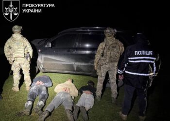 Рекордні 165 кг амфетаміну, зброю і півтора мільйона готівкою знайшли у дилерів на Прикарпатті, є затримані – Генпрокурор