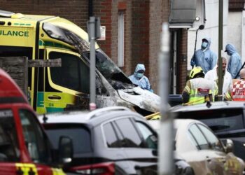 У Британії затримали підозрюваних у підпалі "швидких" єврейської організації