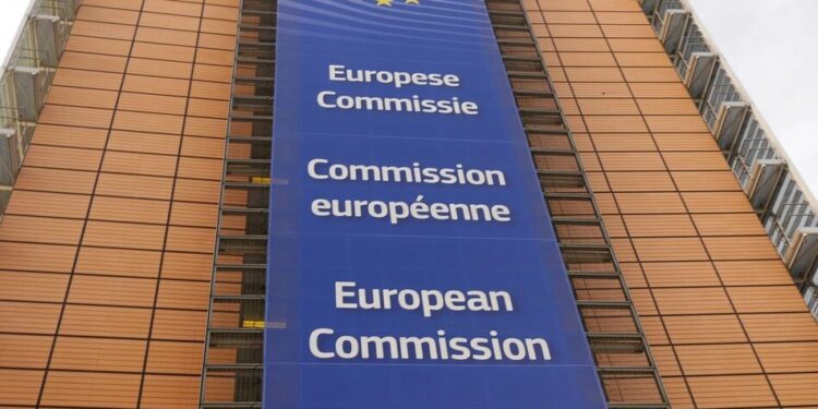 Брюссель очікує пояснень від Угорщини після повідомлень про можливий "злив" росії