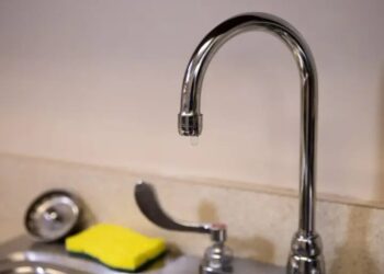 На лівому березі Києва відновлено подачу води