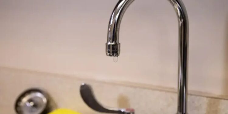 На лівому березі Києва відновлено подачу води