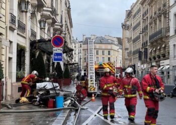 Пожежа на промотурі "Гра в хованки 2" у Le Bristol Paris – евакуйовано 400 людей