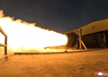 Північна Корея випробувала новий ракетний двигун, з яким ракета може долетіти до США